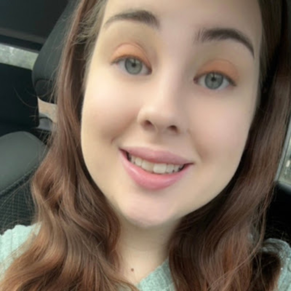 Meet your Posher, Kendra